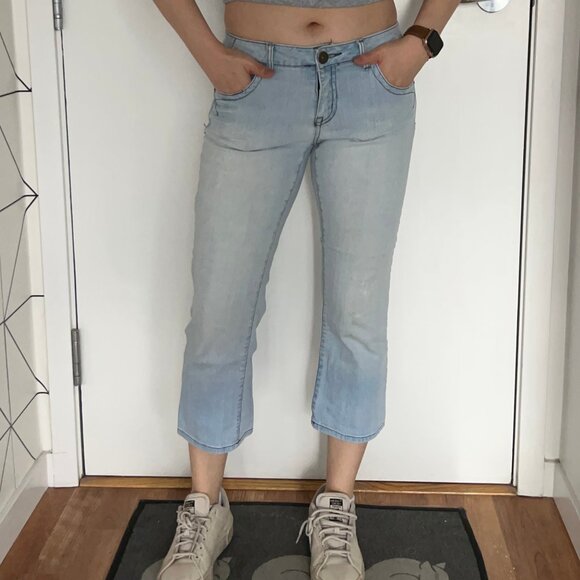 2/$20🛍Shank Jeans Beacon Hill Denim Capri Pants - Picture 1 of 13